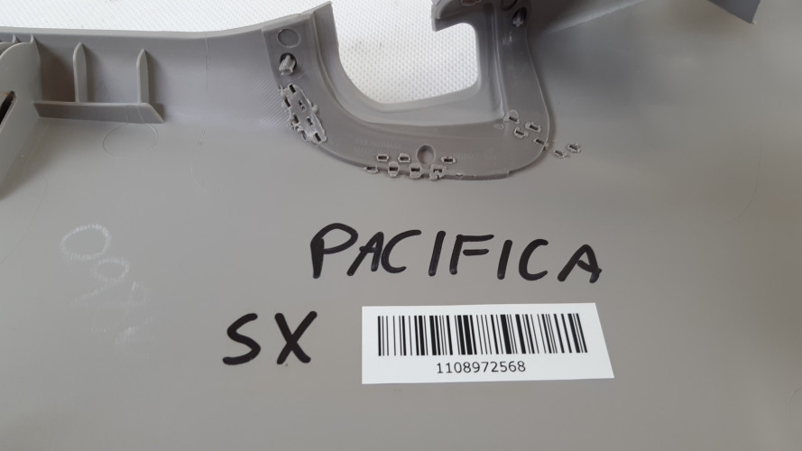 CHRYSLER PACIFICA 16- OBUDOWA FOTELA KIEROWCY PRAWA STRONA