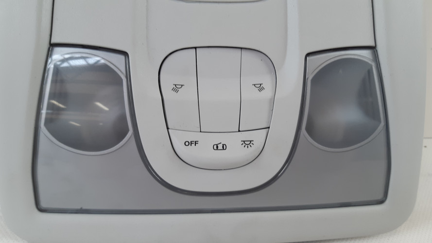 JEEP RENEGADE LAMPKA PODSUFITKI 7356342600