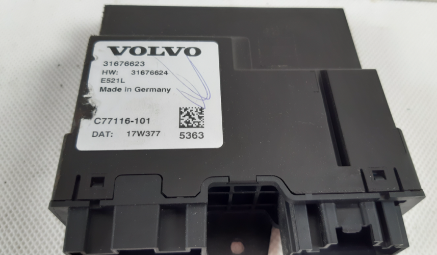 VOLVO XC90 II MODUŁ KLAPY BAGAŻNIKA 31676623