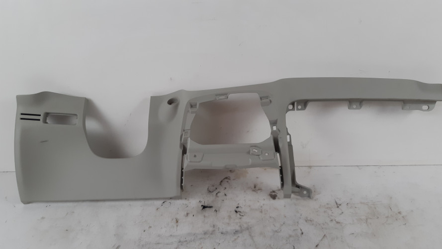 VOLVO XC40 OSŁONA DESKI ROZDZIELCZEJ 31442616
