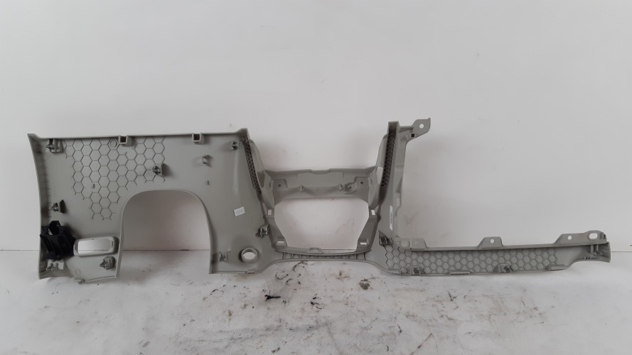 VOLVO XC40 OSŁONA DESKI ROZDZIELCZEJ 31442616