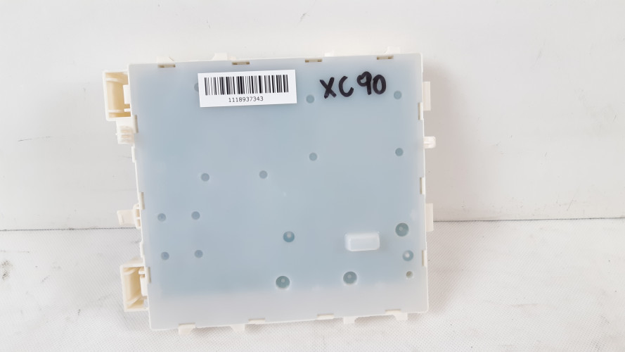 VOLVO XC90 II MODUŁ BSI 32268107