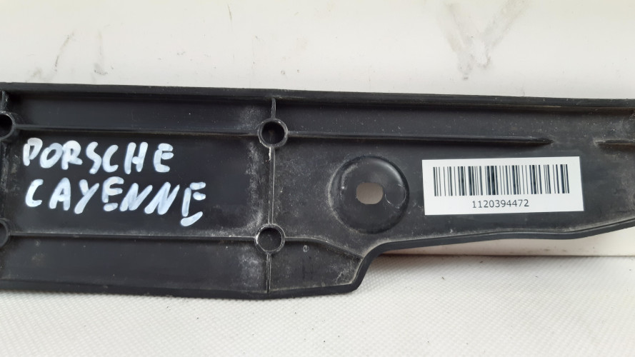 PORSCHE CAYENNE 7P LISTWA BŁOTNIKA PRAWA 7P5854778