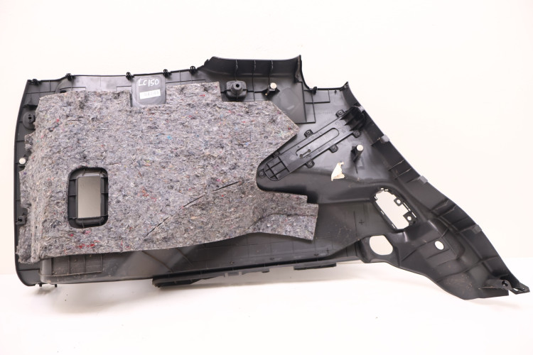 TOYOTA LAND CRUISER 150 BOCZEK BAGAŻNIKA PRAWY 64730-60010, 64730-60020