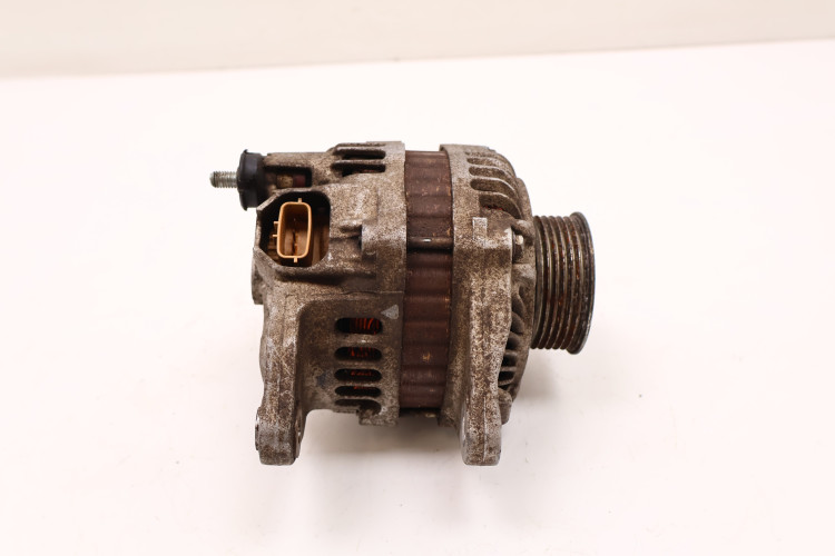 MITSUBISHI L200 2.5 ALTERNATOR 1800A007