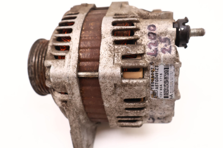 MITSUBISHI L200 2.5 ALTERNATOR 1800A007