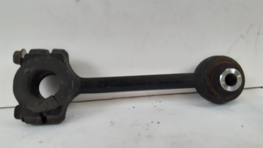 TOYOTA LAND CRUISER 150 ŁĄCZNIK STABILIZATORA
