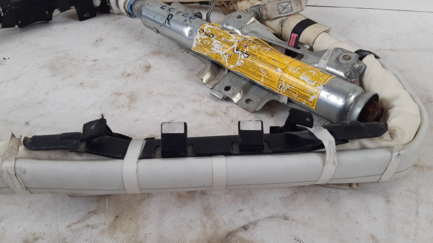 TOYOTA LAND CRUISER 120 KURTYNA AIRBAG PRAWY