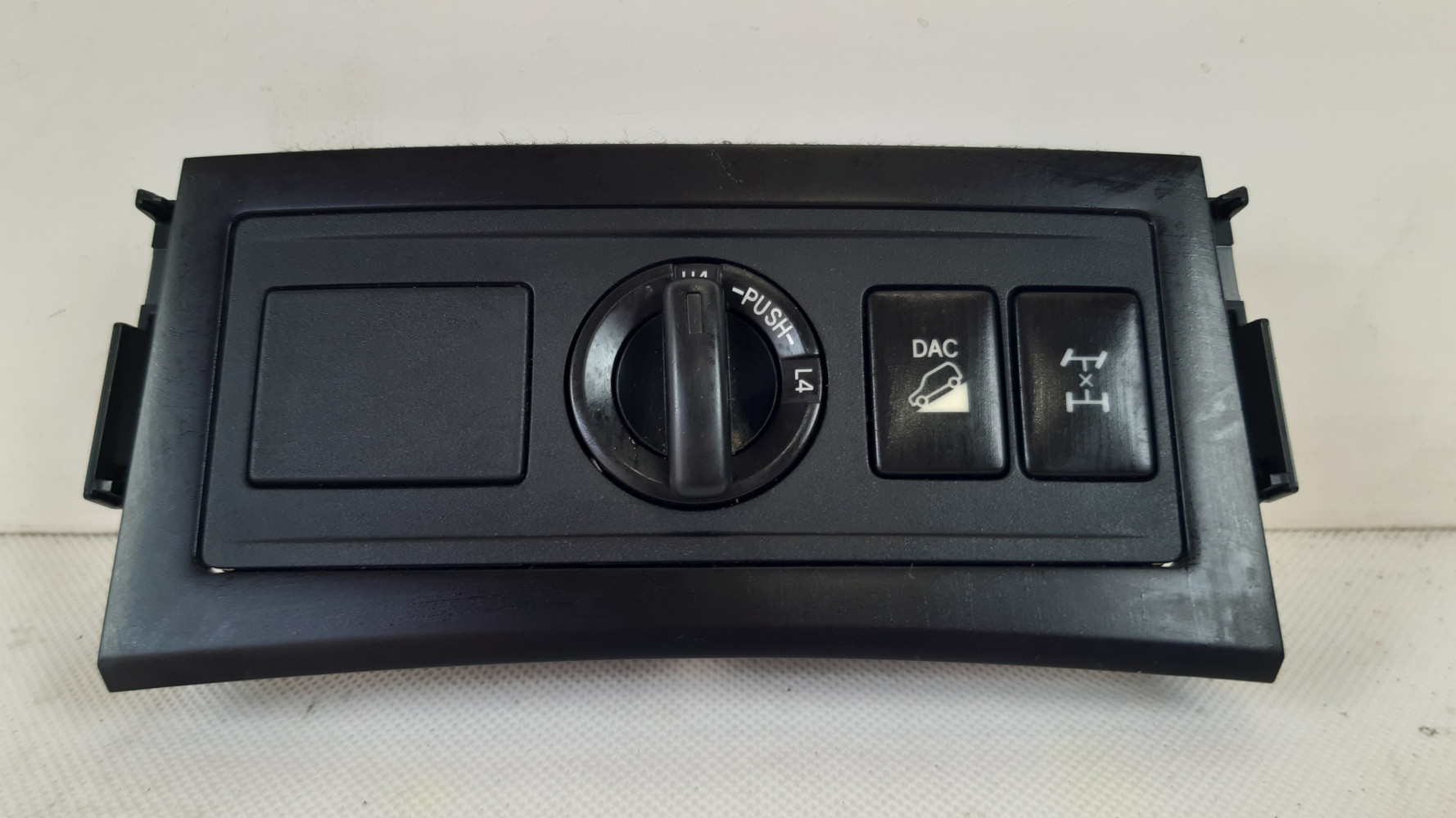 TOYOTA LAND CRUISER 150 PANEL NAPĘDÓW 55539-60160