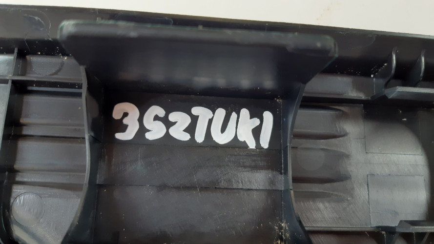 TOYOTA LAND CRUISER 200 NAKŁADKA PROGOWA STOPNIA 67917-60170