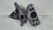 NISSAN QASHQAI J11 1.3 ŁAPA PODUSZKA SILNIKA 112327345R