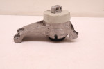 MERCEDES-BENZ CLE A236 300 4MATIC ŁAPA PODUSZKA SILNIKA A2362400900