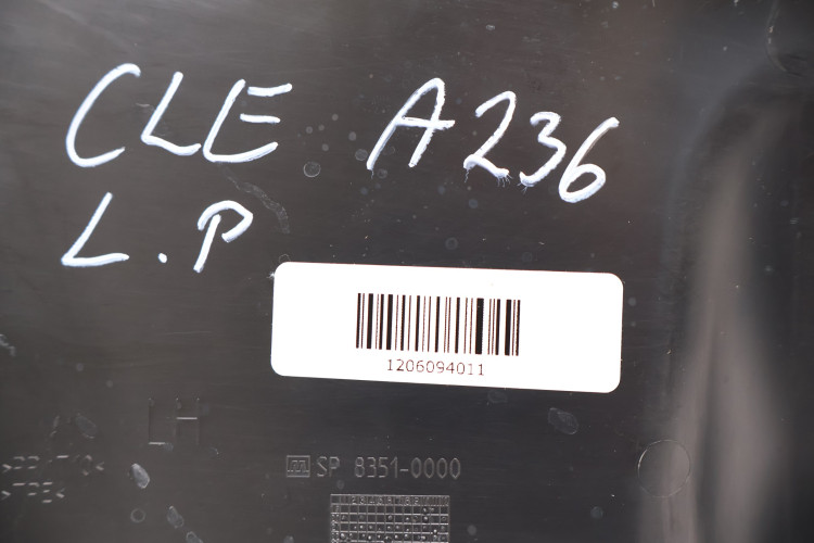 MERCEDES-BENZ CLE A236 PODSZYBIE LEWE A2068301300