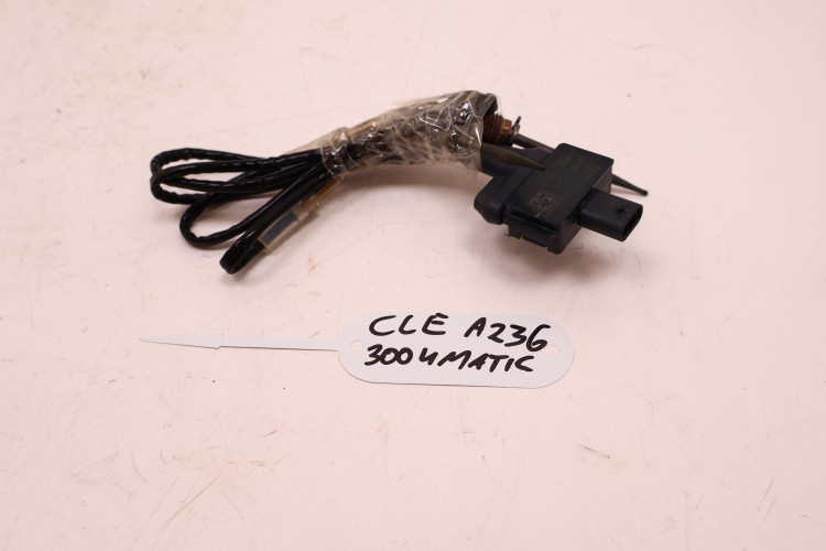 MERCEDES-BENZ CLE A236 300 4MATIC CZUJNIK TEMPERATURY SPALIN A0009058415