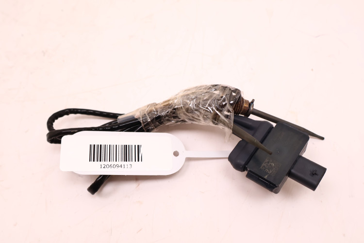 MERCEDES-BENZ CLE A236 300 4MATIC CZUJNIK TEMPERATURY SPALIN A0009058415