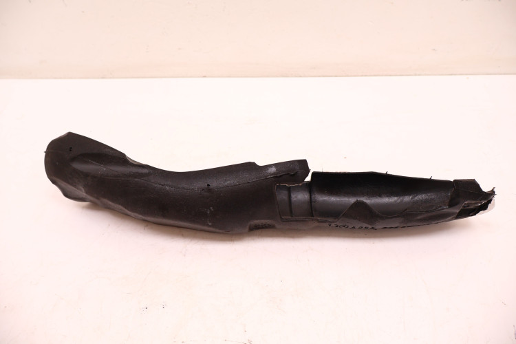 MERCEDES-BENZ CLE A236 300 4MATIC OSŁONA WYGŁUSZENIE A2542266100