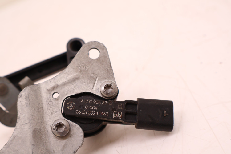 MERCEDES-BENZ CLE A236 CZUJNIK POZIOMOWANIA ŚWIATEŁ A0009053713