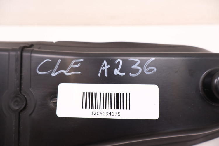 MERCEDES-BENZ CLE A236 WYGŁUSZENIE BŁOTNIKA PRAWY PRZÓD A2368890300
