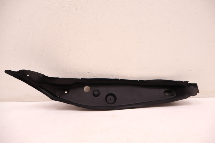 MERCEDES-BENZ CLE A236 WYGŁUSZENIE BŁOTNIKA LEWY PRZÓD A2368890100