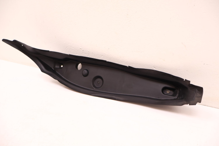 MERCEDES-BENZ CLE A236 WYGŁUSZENIE BŁOTNIKA LEWY PRZÓD A2368890100