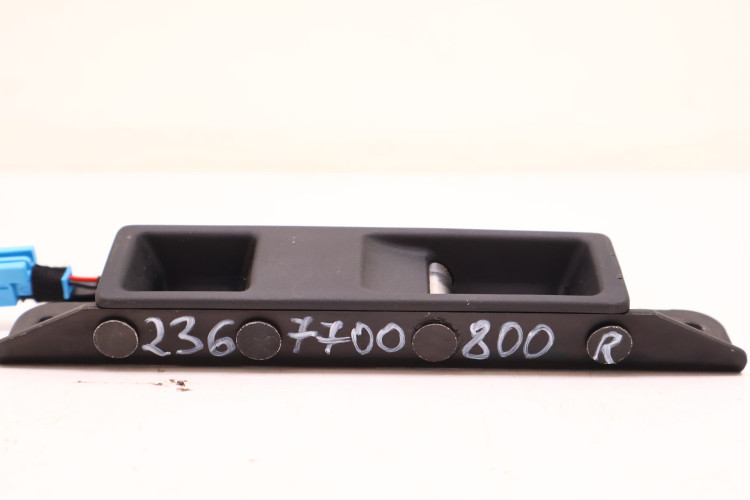 MERCEDES-BENZ CLE A236 ZAMEK RYGIEL DACHU PRAWY A2367700800