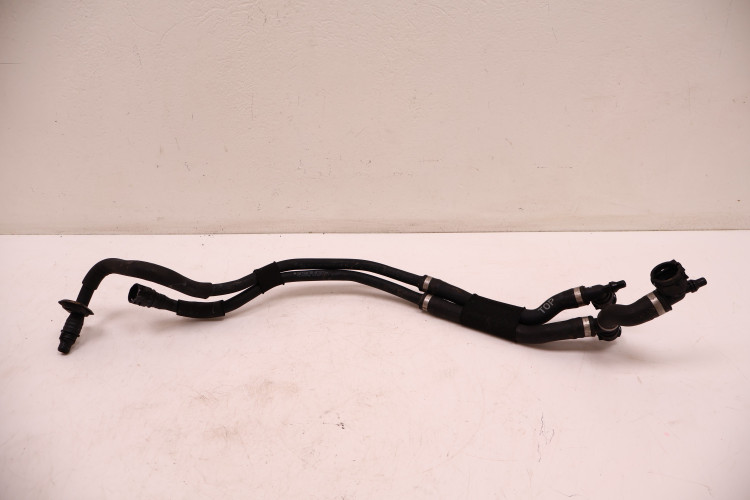 MERCEDES-BENZ CLE A236 300 4MATIC RURA PORZEWÓD WODY A2065067400