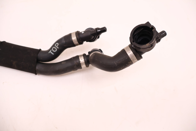 MERCEDES-BENZ CLE A236 300 4MATIC RURA PORZEWÓD WODY A2065067400