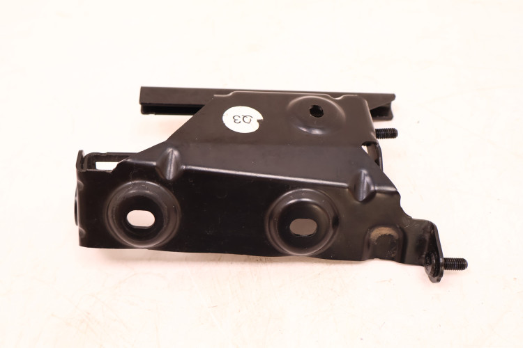 MERCEDES-BENZ CLE A236 300 4MATIC WSPORNIK MOCOWANIE A2065065200