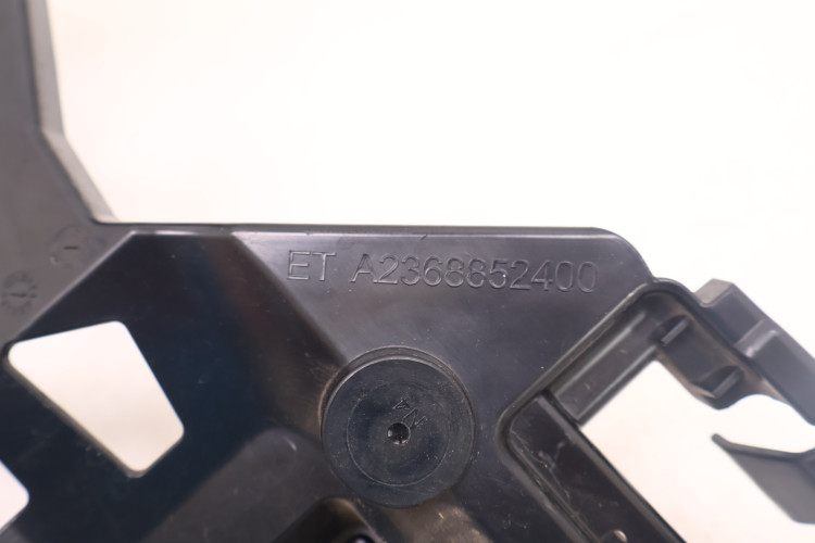 MERCEDES-BENZ CLE A236 ŚLIZG ZDERZAKA PRAWY TYŁ A2368801200, A2368852400