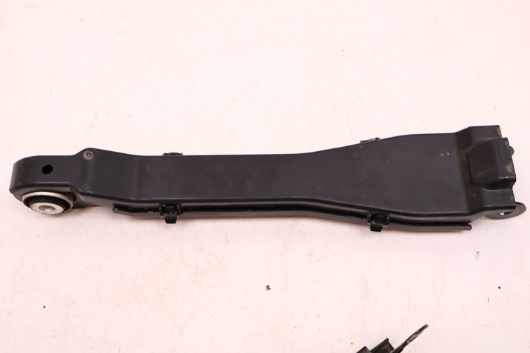 MERCEDES-BENZ CLE A236 300 4MATIC WAHACZ TYŁ A2063501700