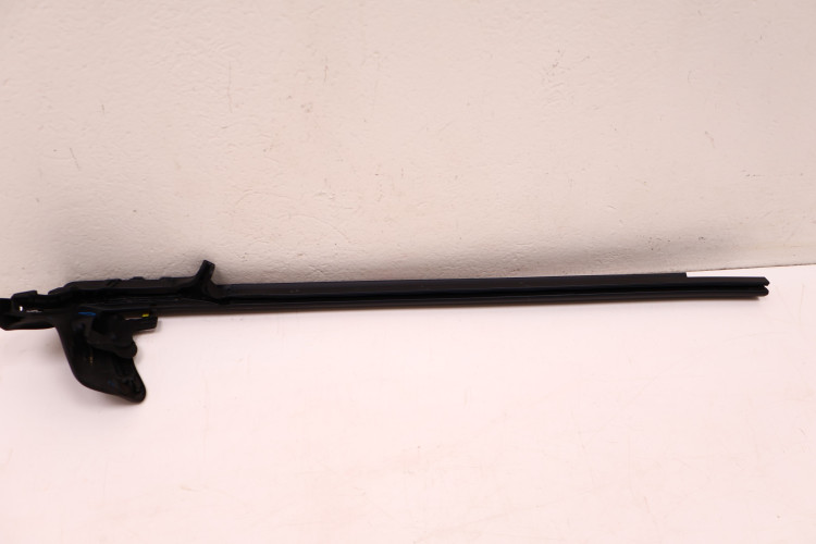 MERCEDES-BENZ CLE A236 USZCZELKA SZYBY PRAWY TYŁ A2366731600