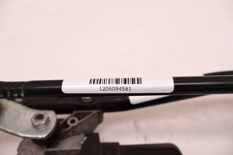 JEEP WRANGLER JL 2.2 MTJ 18- MECHANIZM WYCIERACZEK 68293017AD