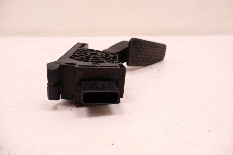 JEEP WRANGLER JL 2.2 MTJ 18- PEDAŁ POTENCJOMETR GAZU '04581893AD