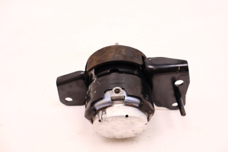 JEEP WRANGLER JL 2.2 MTJ 18- ŁAPA PODUSZKA SILNIKA PRAWA 68284612AA