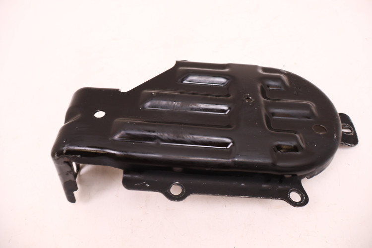 JEEP WRANGLER JL 2.2 MTJ 18- OSŁONA ZBIORNIKA ADBLUE 52030240AA