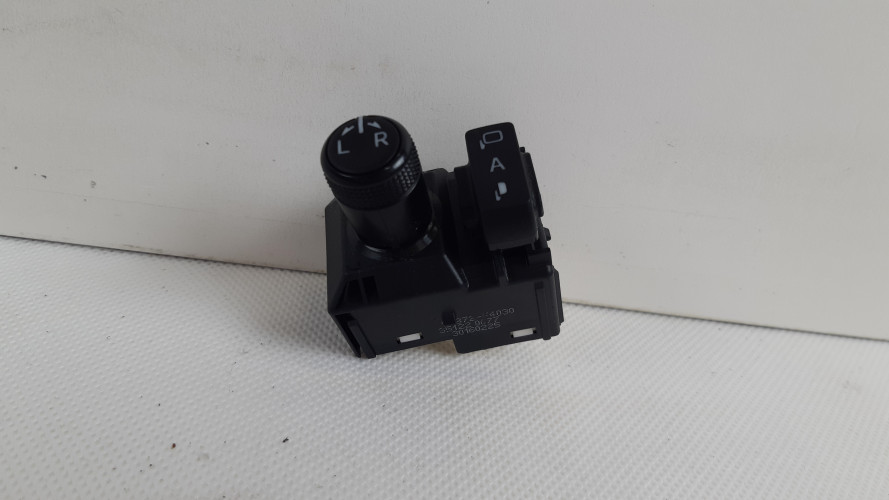 TOYOTA C-HR PANEL REGULACJI LUSTEREK 94872-F4030