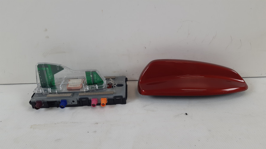 VOLVO V60 II PŁETWA ANTENA DACHOWA 725-16 31438104