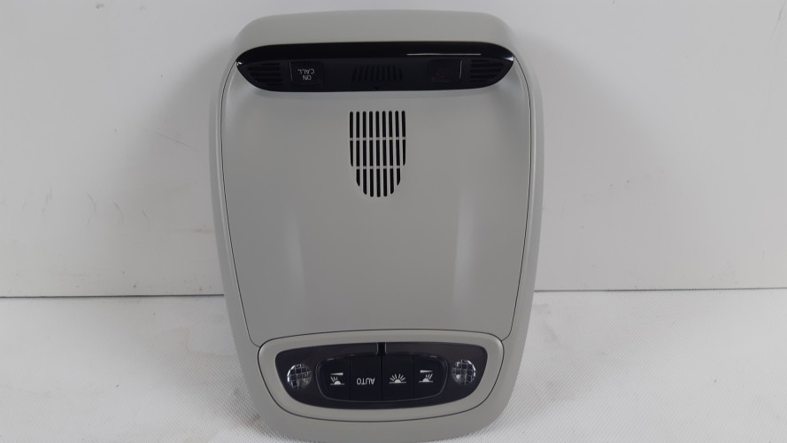 VOLVO V60 II LAMPKA PODSUFITKI 31479163