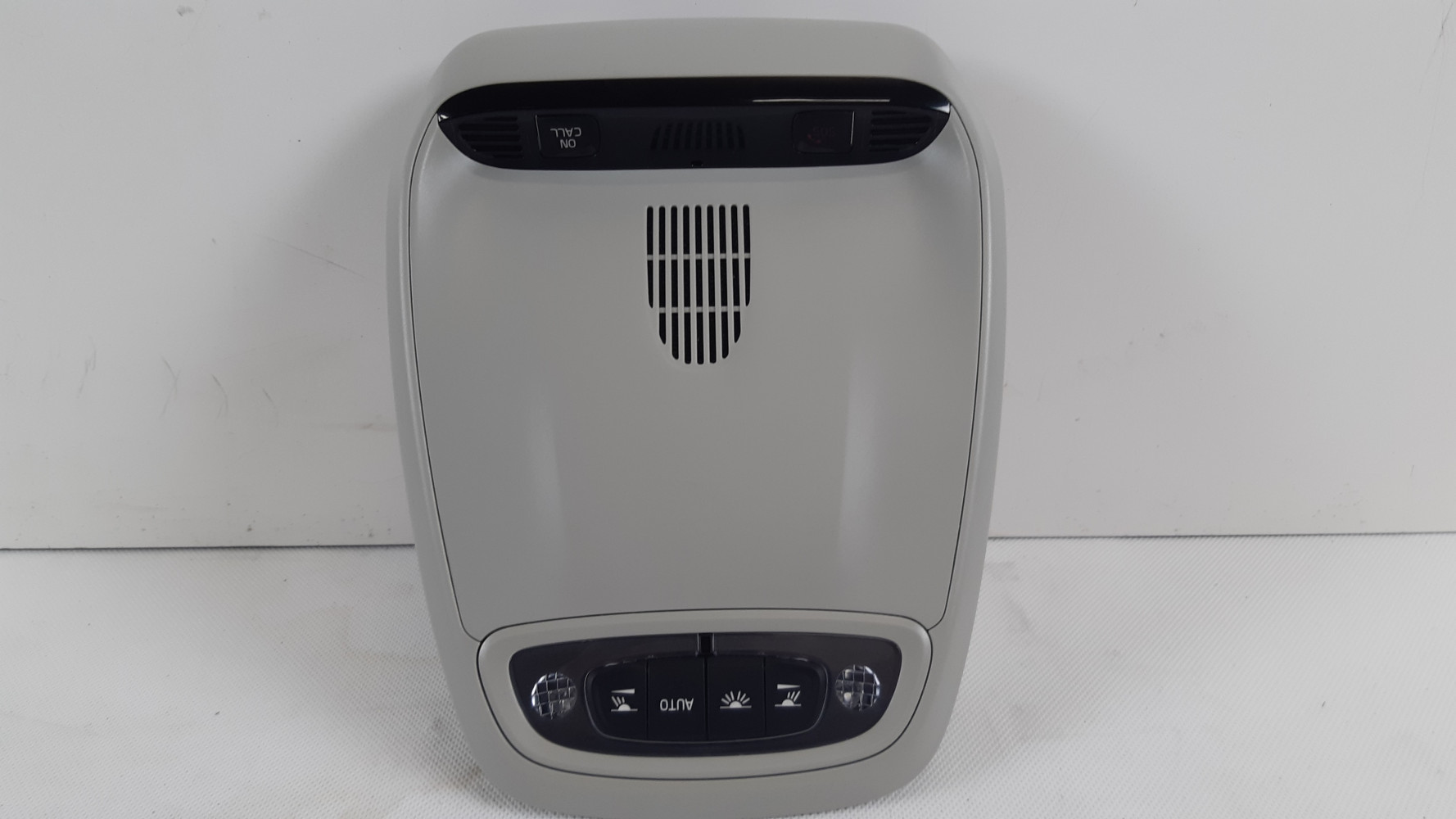 VOLVO V60 II LAMPKA PODSUFITKI 31479163