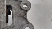VOLVO V60 II 2.0 D4 ŁAPA PODUSZKA SILNIKA 32255204