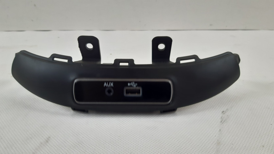 FIAT 500X PANEL USB AUX 735589992