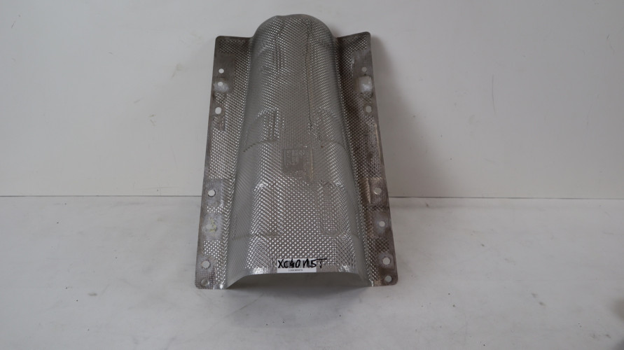 VOLVO XC40 1.5 T3 OSŁONA TERMICZNA 31694866