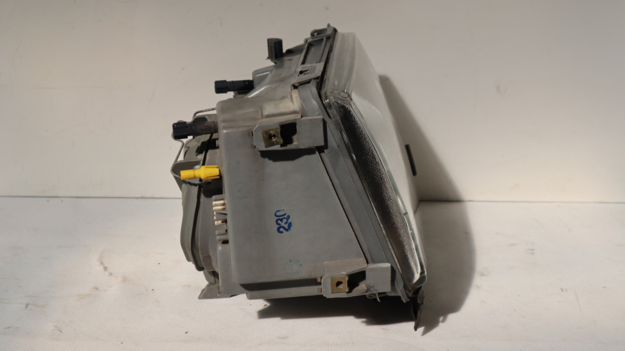 MERCEDES W124 84-92 LAMPA PRAWA PRZÓD 129852-00