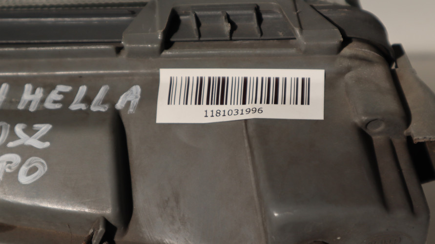 MERCEDES W124 84-92 LAMPA PRAWA PRZÓD 129852-00