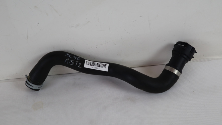 VOLVO XC40 1.5 T2 PRZEWÓD WODY 32252715