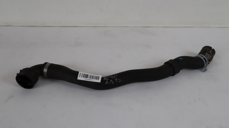 VOLVO XC40 1.5 T2 PRZEWÓD WODY 32222081