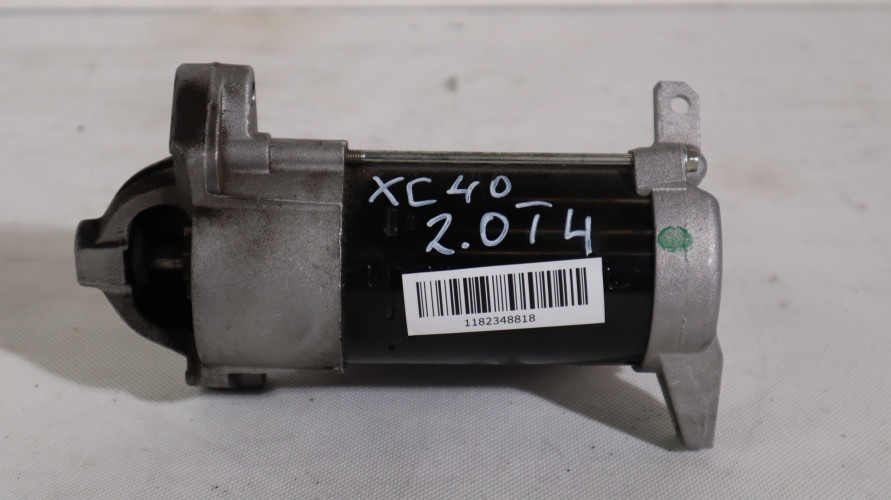 VOLVO XC40 2.0 T4 ROZRUSZNIK 31407197