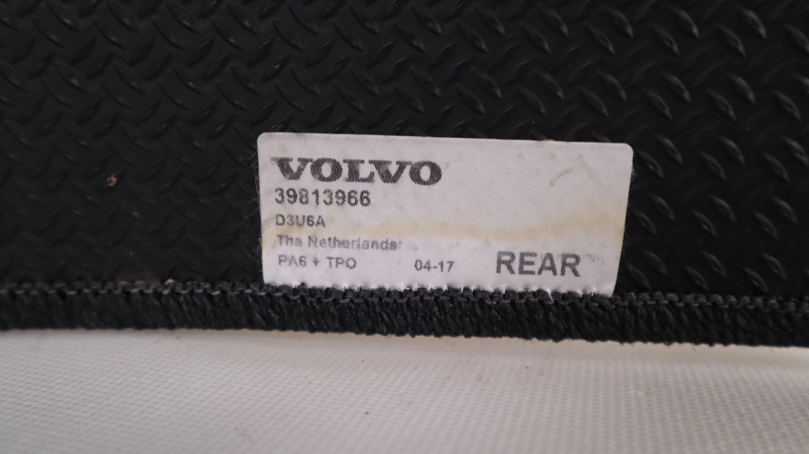 VOLVO V60 II DYWANIK WYKŁADZINA BAGAŻNIKA 39813966