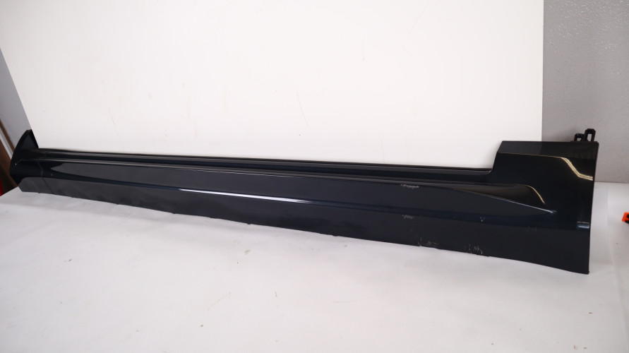VOLVO XC90 II LISTWA PROGOWA PRAWA 492 31672371