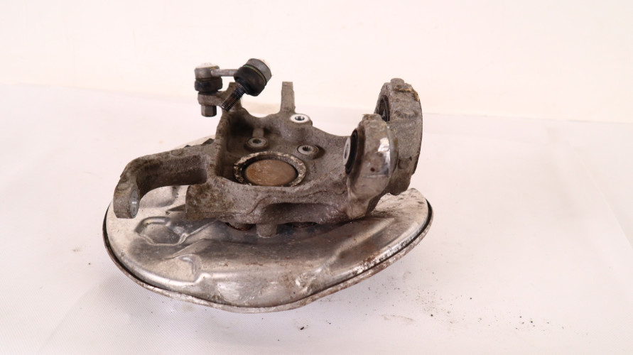 VOLVO XC60 II PIASTA ZWROTNICA LEWA TYŁ 32217286, 31658319